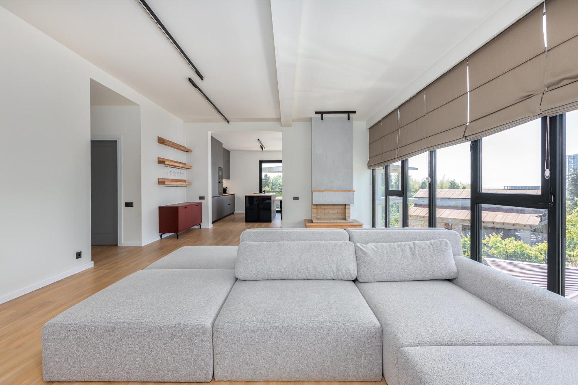 Gantiadi House 巴统