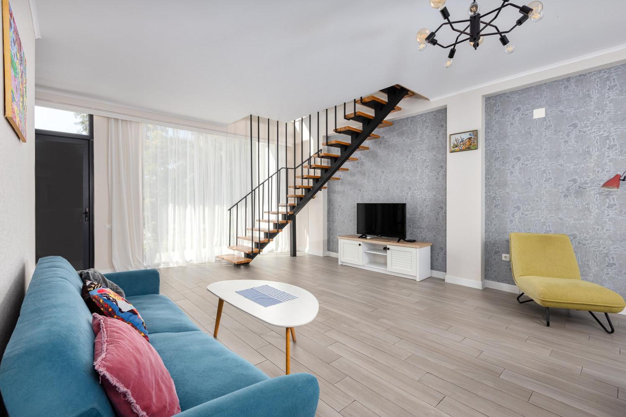 Gantiadi House * 巴统
